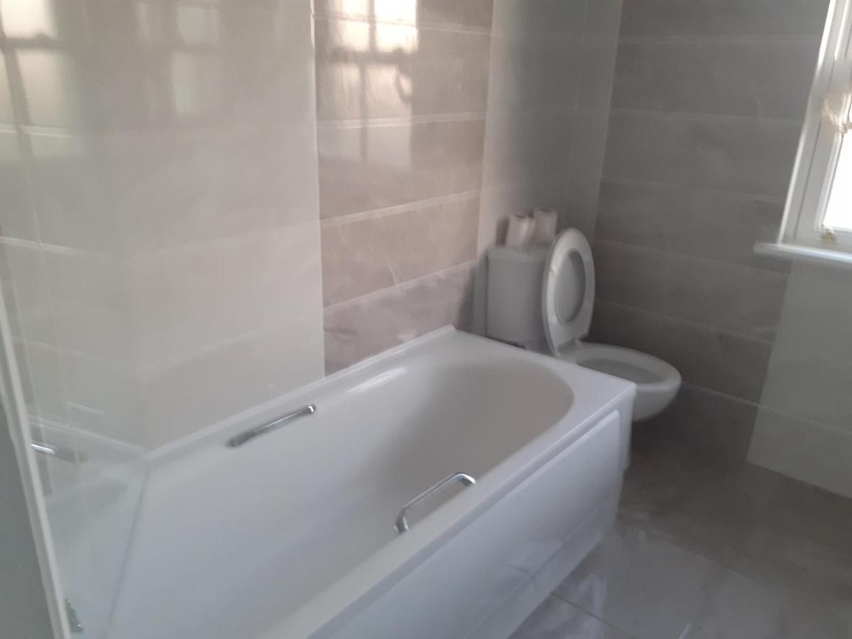 Woodview Cottageポート・レーイシュ エクステリア 写真